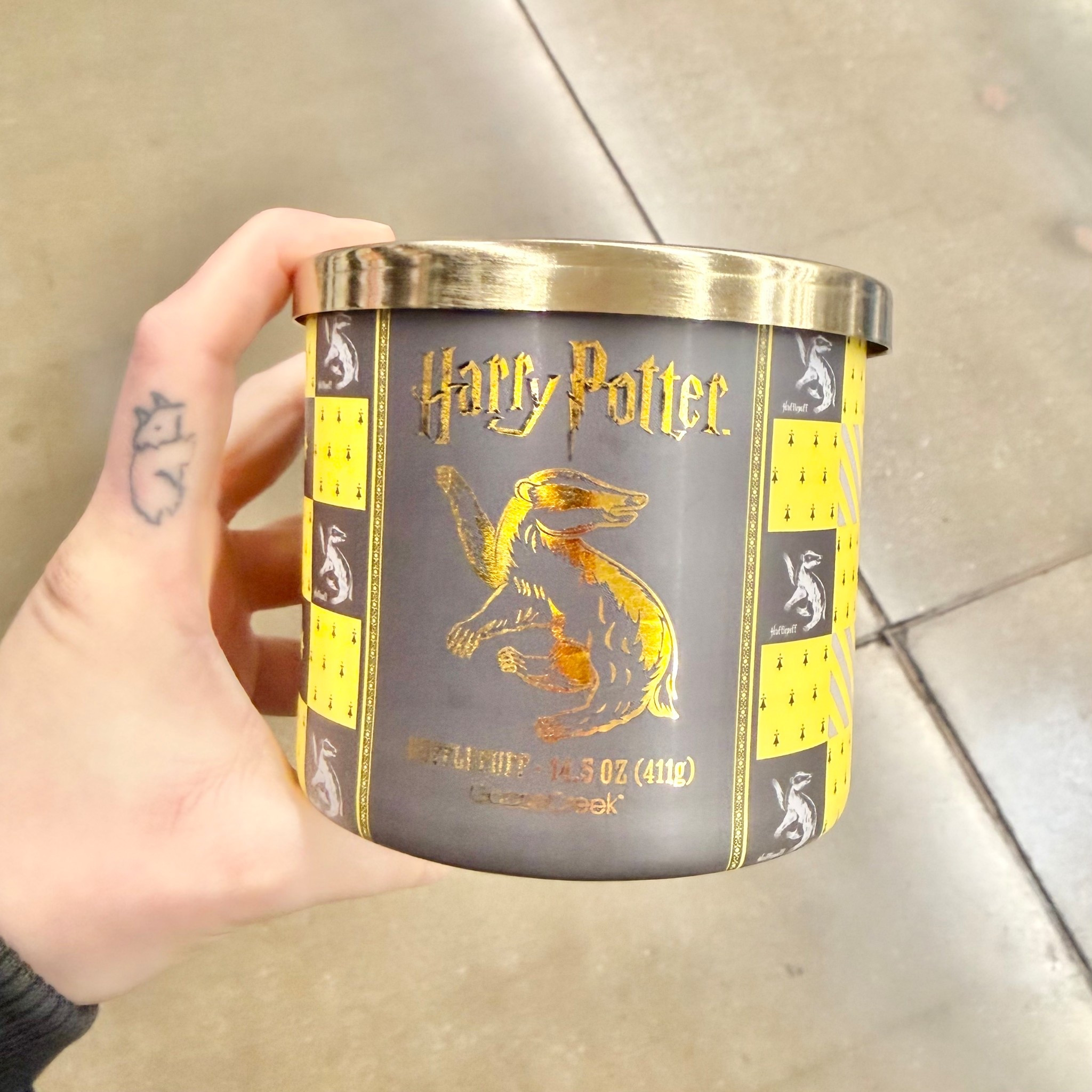 @walmart 
Goose Creek Harry Potter Hufflepuff 3-wick Buttered Pastry, Warm Honey, Sweet Berry Jam & Whipped Vanilla Scented Jar Candle, 14.5oz
$13.22

#LTKHome #LTKFindsUnder50