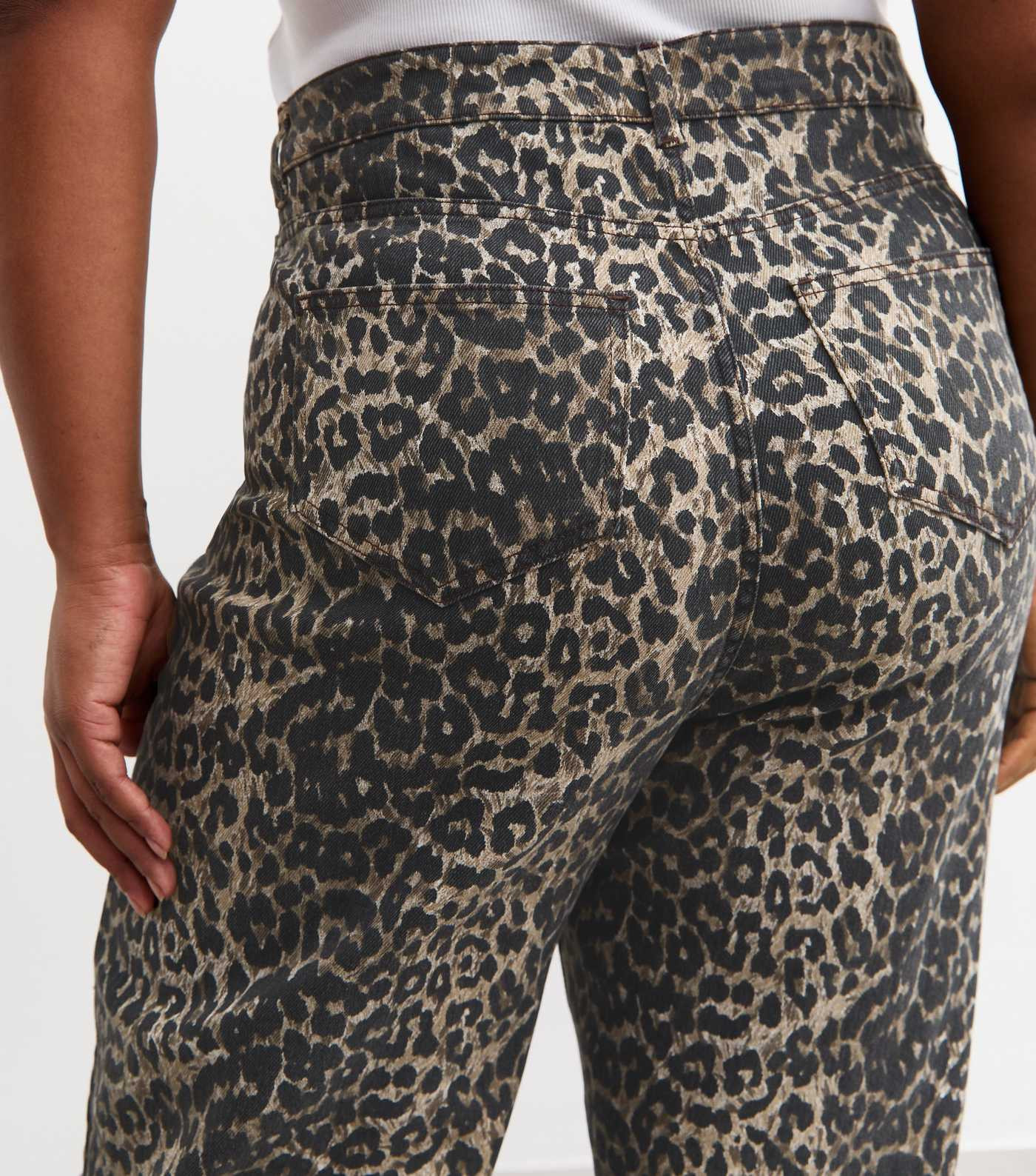 Curves Brown Leopard Print Wide Leg Jeans | New Look | New Look (UK)