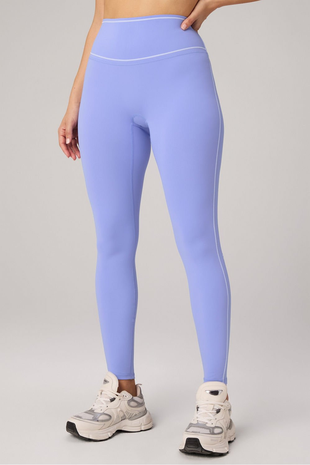 The No-Seam PureLuxe TLC Legging | Fabletics