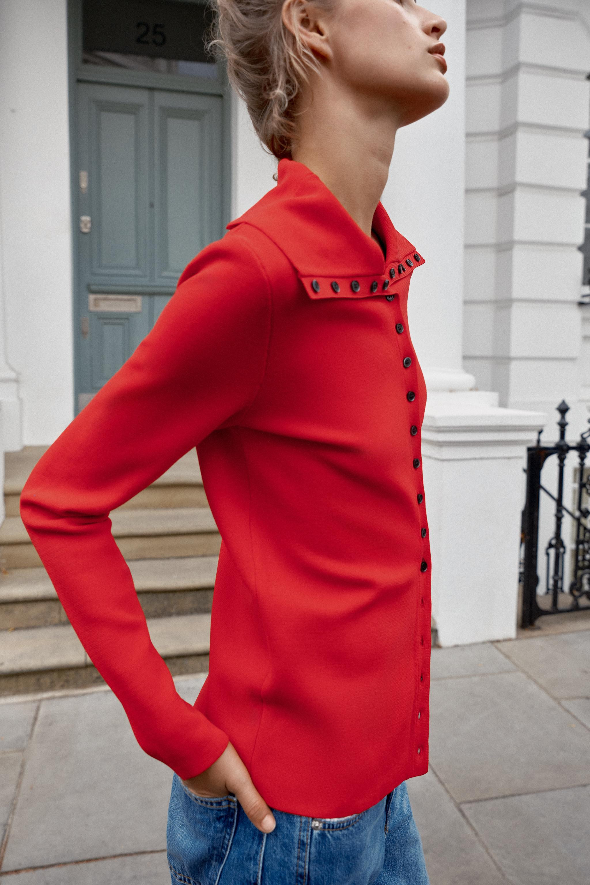 Cardigan with a lapel collar and long sleeves. Front button closure. | Zara US