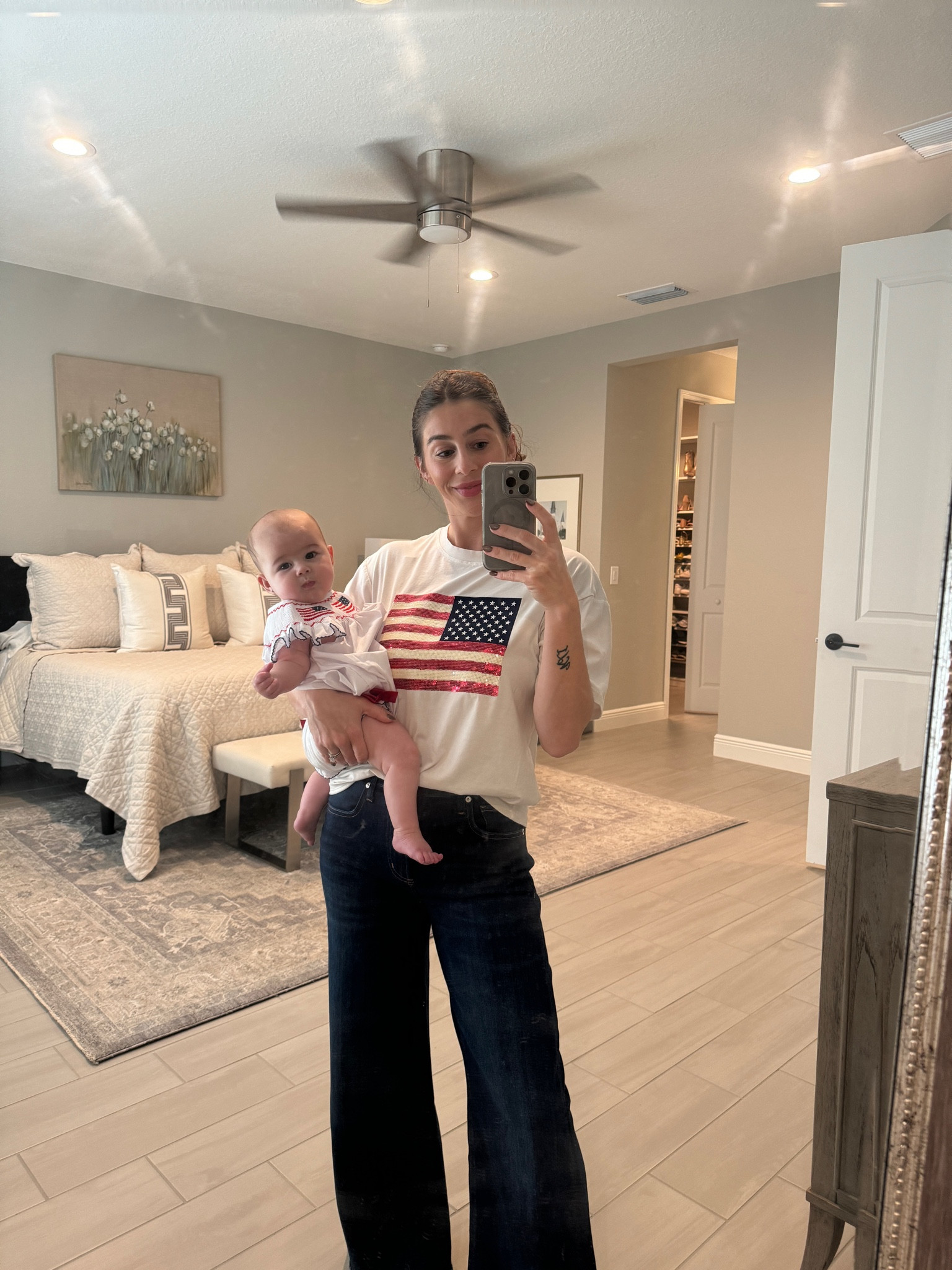 The most comfy jeans!! Very stretchy. TTS or size down for tighter fit. These are cropped and perfect as full length for anyone 5’1-5’4 

#LTKStyleTip