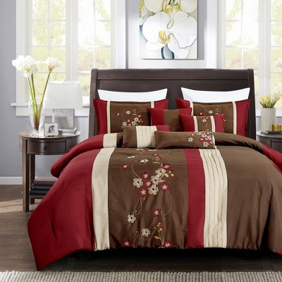 Esca Coira Elegant & Luxurious 7pc Comforter Set:1 Comforter, 2 Shams, 2 Cushions, 1 Decorative Pillow, 1 Breakfast Pillow - King | Target