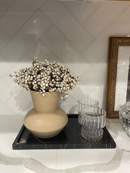 Found the prettiest marble tray to style with in the kitchen! This vase and dried stems are perfect! And my current favorite coffee cups. 

Gift guide, gift idea, holiday, glassware, cup, coffee cup, home, kitchen styling, 


#LTKstyletip #LTKfindsunder100 #LTKGiftGuide