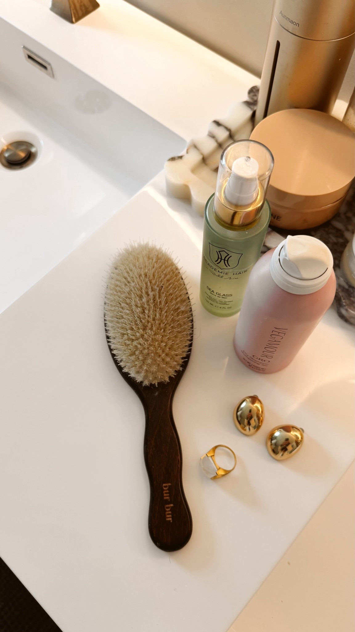 5 minute refresh products ✨💕

#LTKBeauty #LTKgrwm