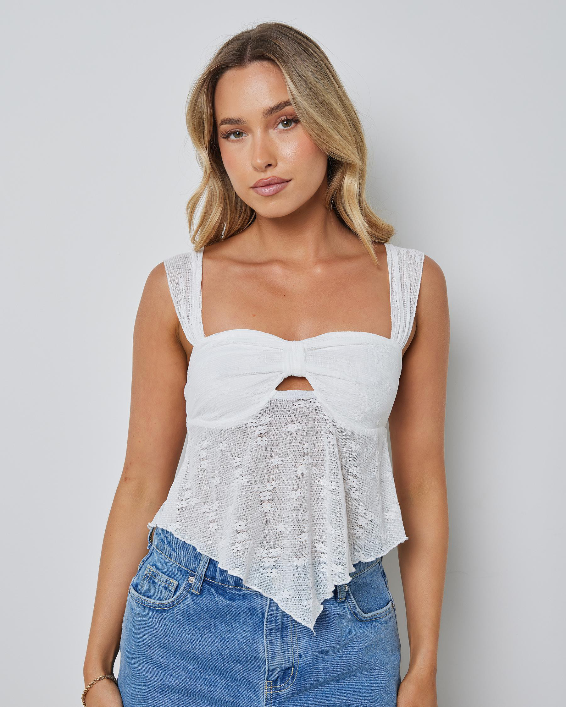Mooloola Women's Tana Top in White Size 12 | City Beach (US)