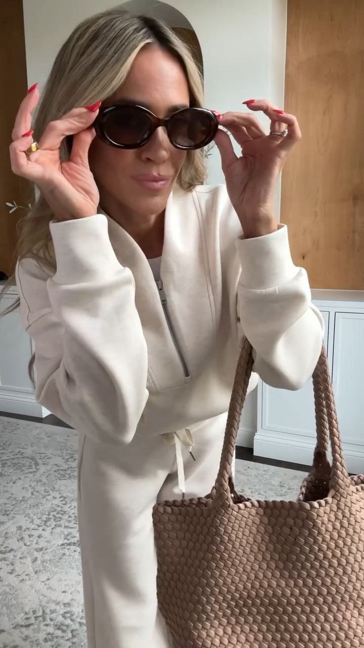 My favorite elevated lounge set that is perfect for travel - comes in length options and multiple colors - in love with the heathered oatmeal 🫶🏻 perfect everyday casual outfit great for momlife

#traveloutfits #airportoutfit #momoutfits

#LTKmomlife #LTKootd #LTKdayinmylife