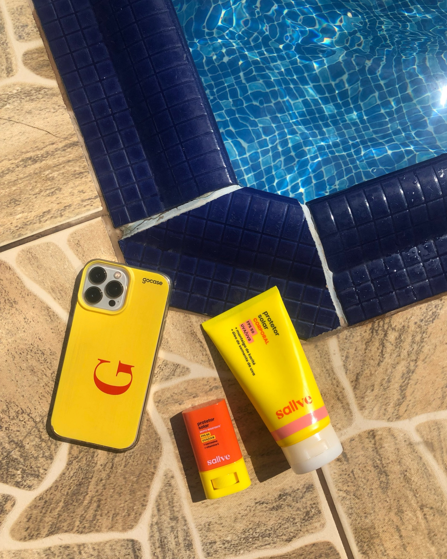 dia ensolarado = piscina e proteção com @sallve 💛

#LTKbrasil #LTKfestival #LTKtravel