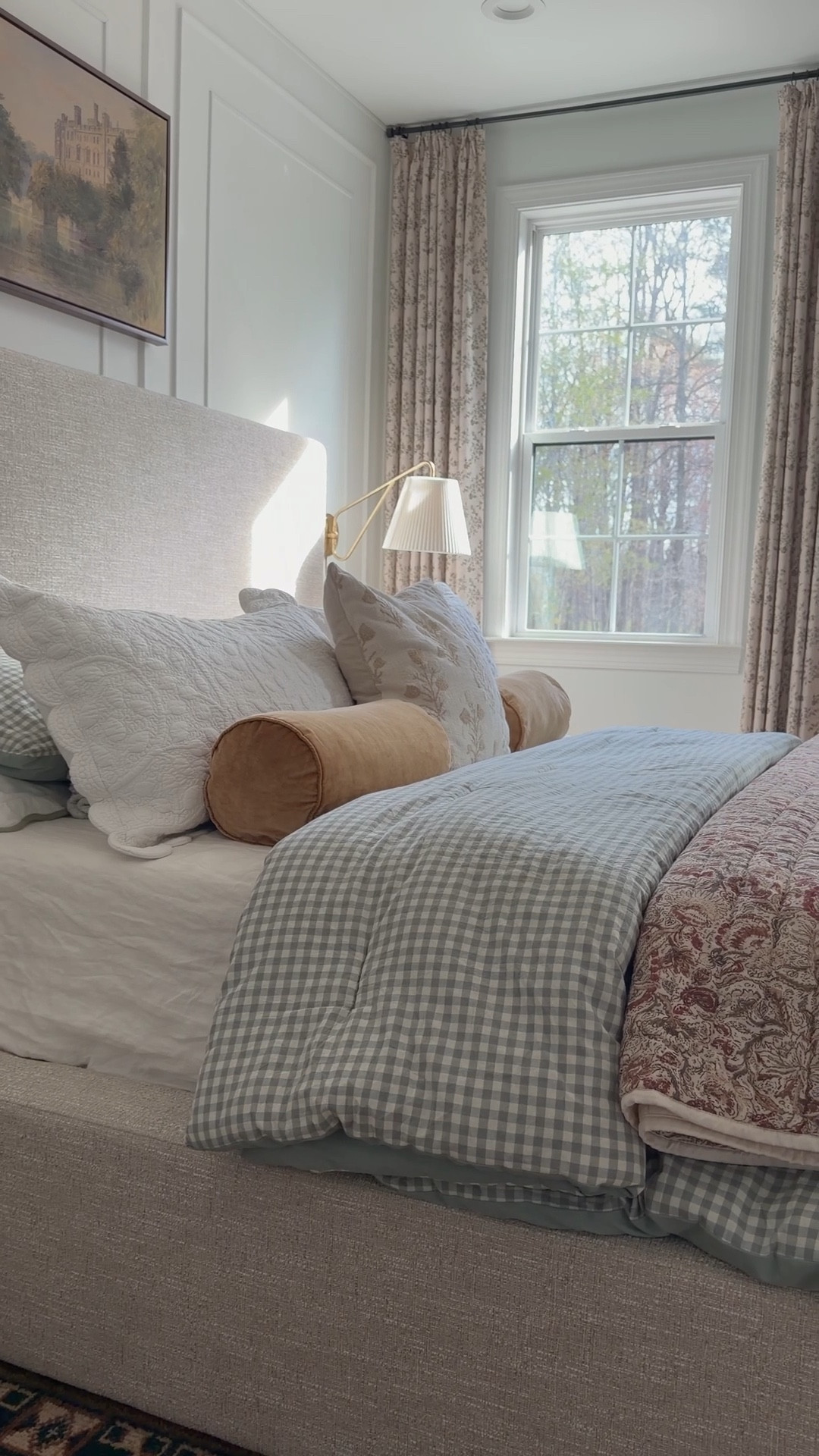 Prettiest bedding for spring. I love the gingham pattern. 

#LTKHome #LTKSeasonal
