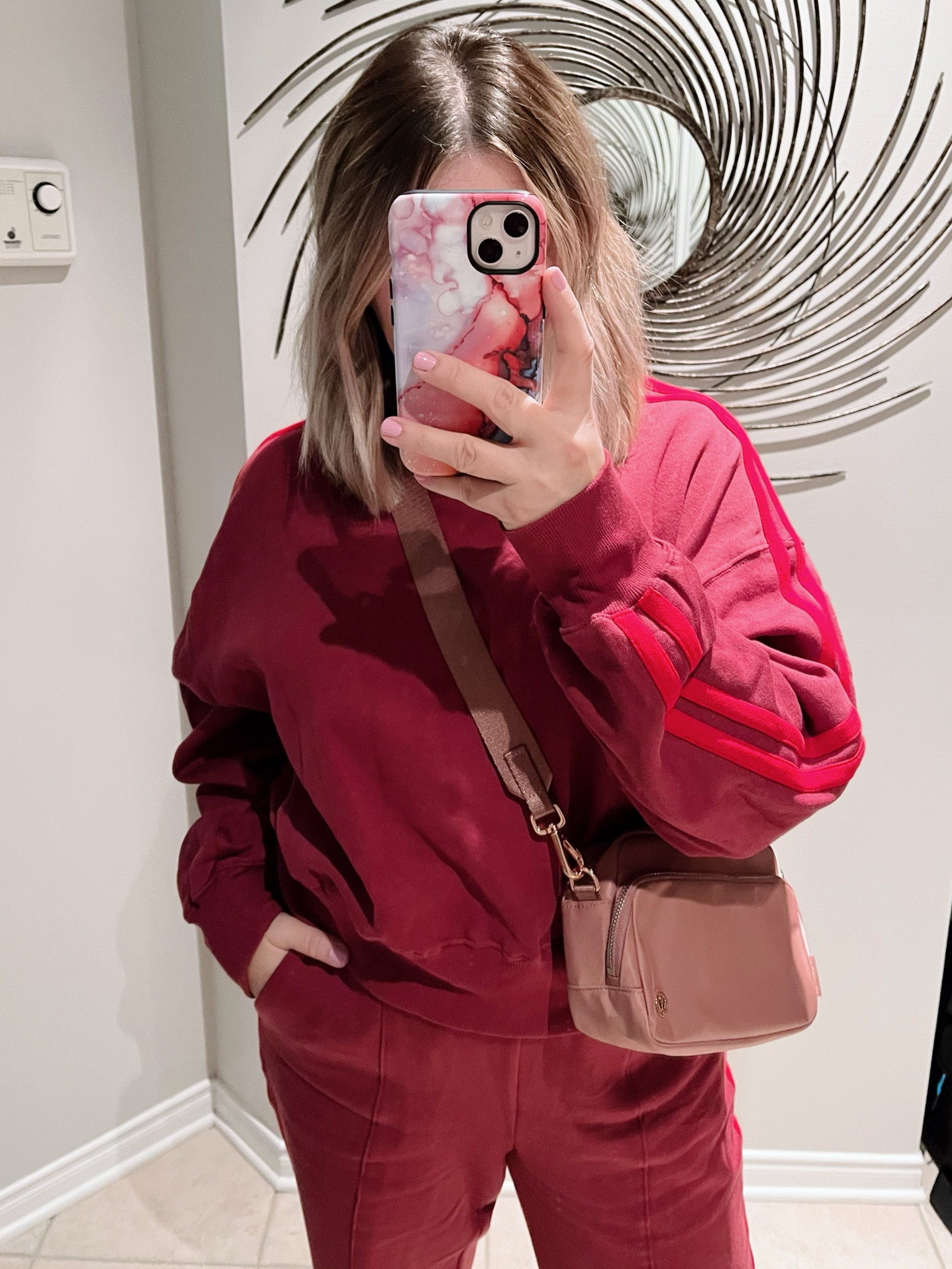 The moment between Xmas & New Years you are full of cheese and don’t know which day it is 🙊🙈

Sweatshirt Medium, Sweatpants Medium, Lululemon Crossbody Bag

#LTKcanada #LTKwinter #LTKstyletip