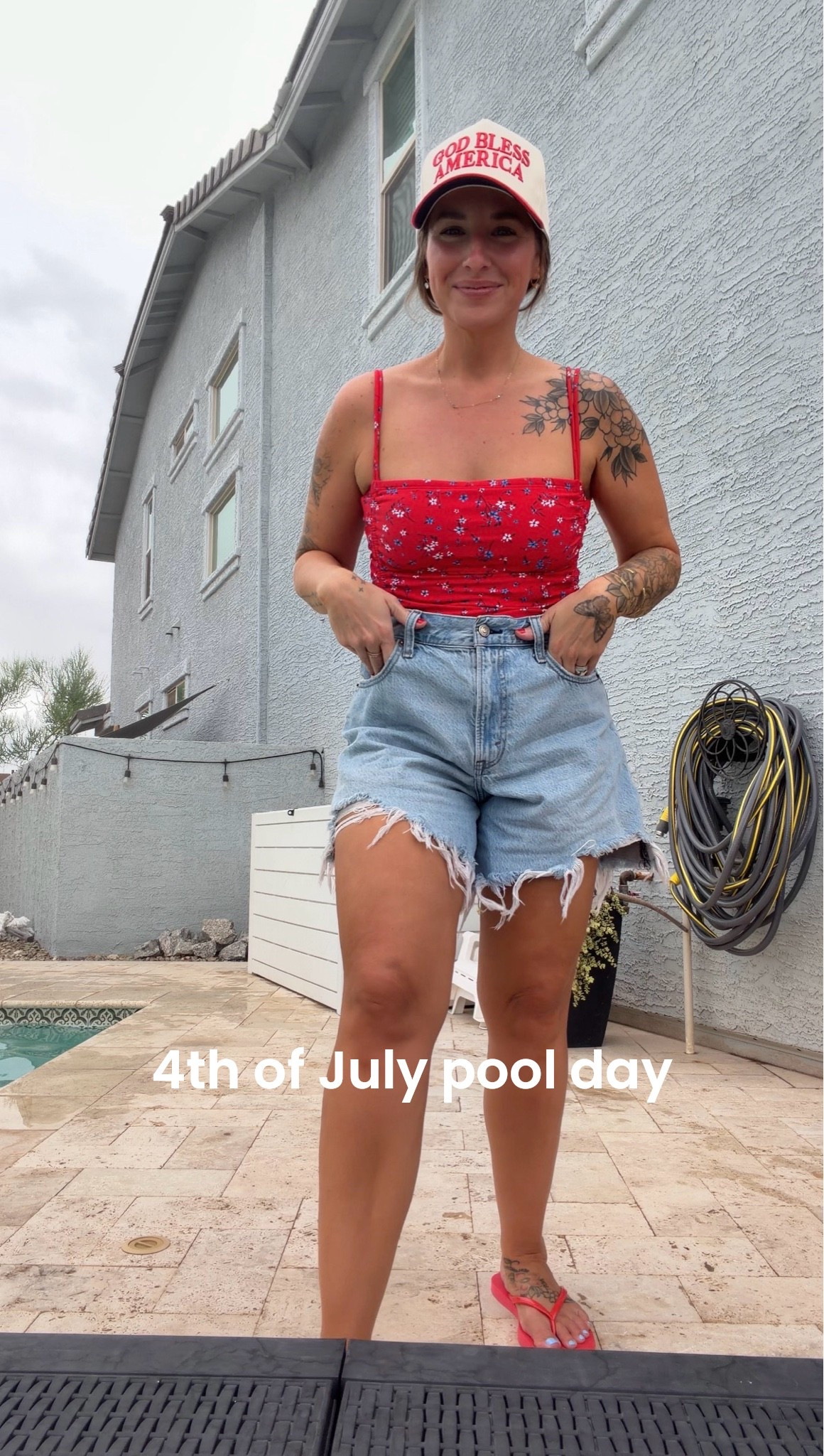 size M swimmy!

#LTKootd #LTKSeasonal