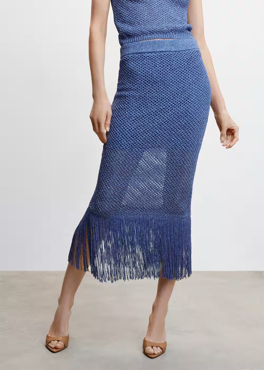 Fringed detail knitted skirt -  Women | Mango USA | MANGO (US)