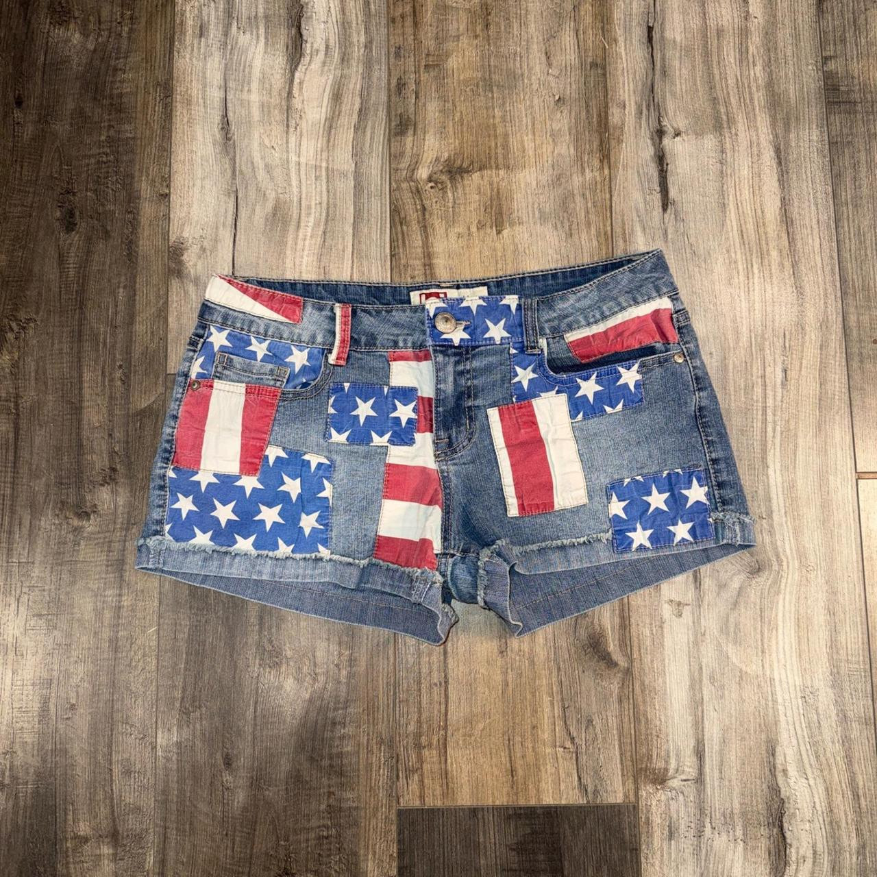 Leith Women's Shorts - Blue - 11 | Depop US