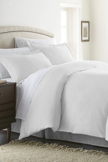 Home Collection Premium Ultra Soft 3-Piece Full/Queen Duvet Cover Set - White | Nordstrom Rack