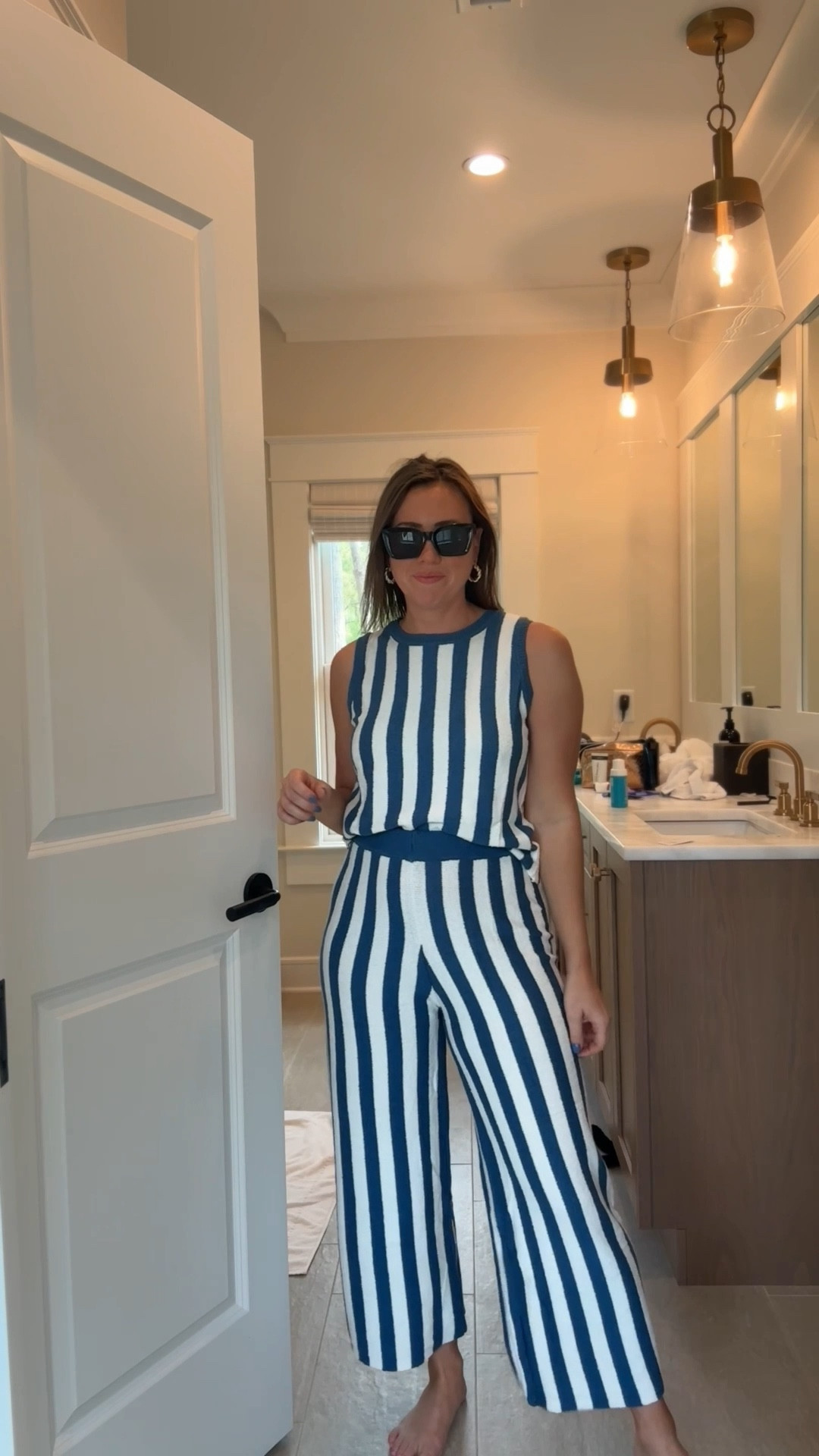 The perfect beach outfit! Comes in so many colors 



Amazon outfit
Matching set
Coord 