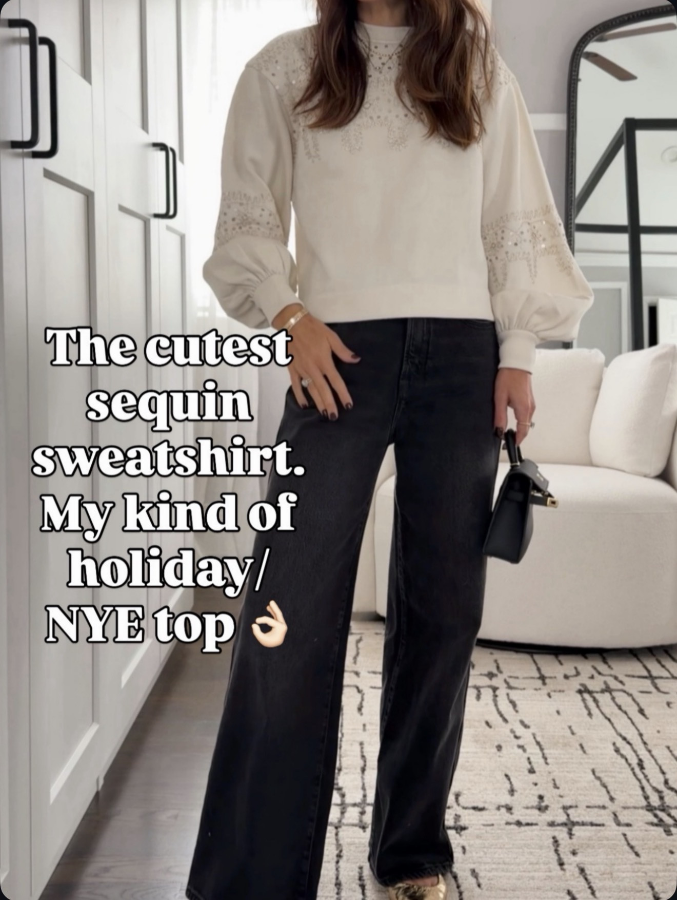 The cutest subtle sequin sweatshirt — my kind of holiday / NYE top 🤍✨ 🔗⬇️

#LTKSeasonal #LTKHoliday #LTKOver40