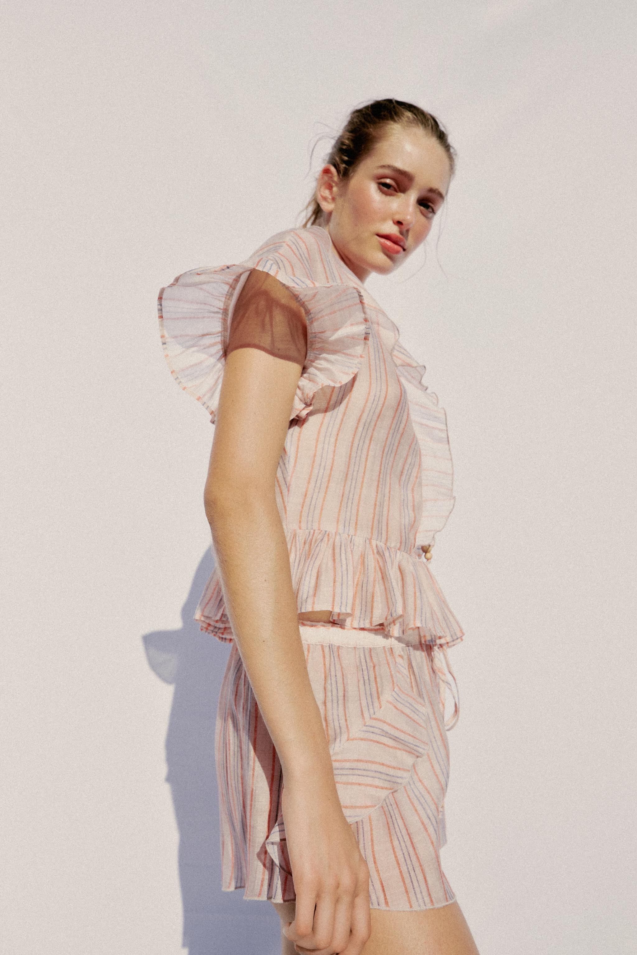 STRIPED RUFFLED BLOUSE | Zara UK