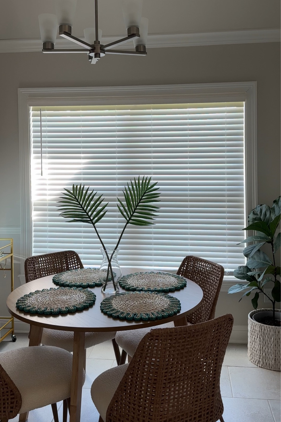 Affordable Boho Dining Room Set Up

#LTKHome