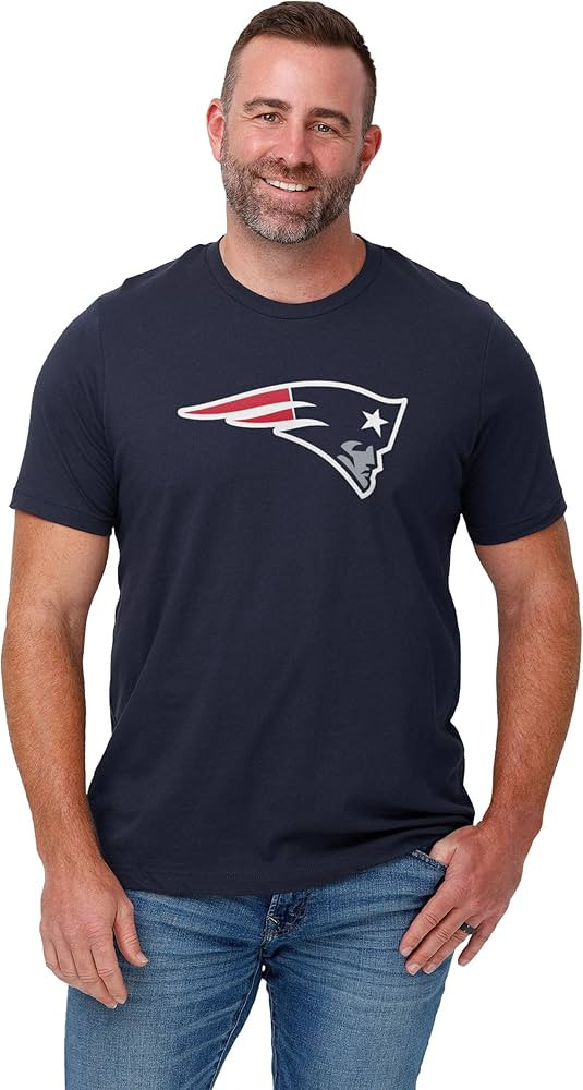 FOCO Men's NFL Team Primary Logo Team Color Short Sleeve T-Shirt | Amazon (US)