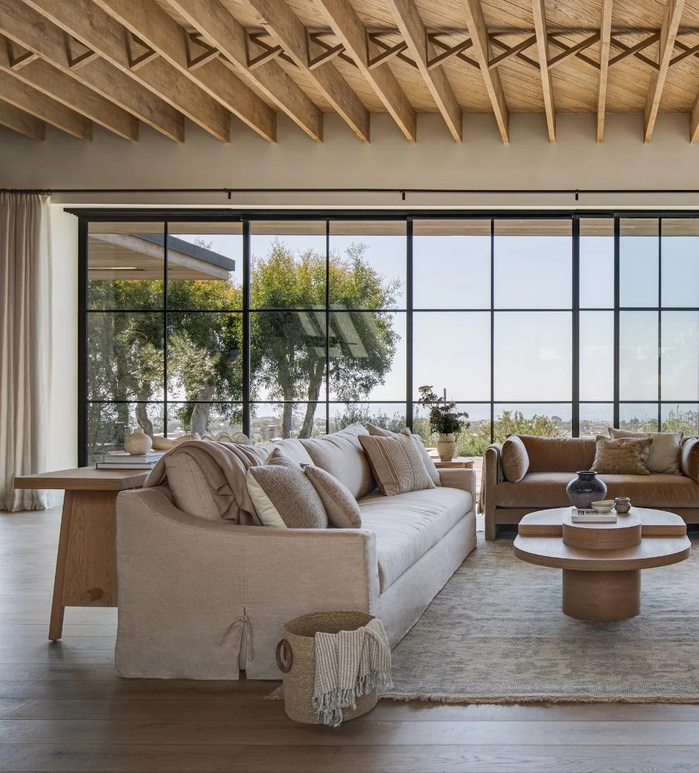 Kennedy Custom Sofa | Le Mae | Le Maé