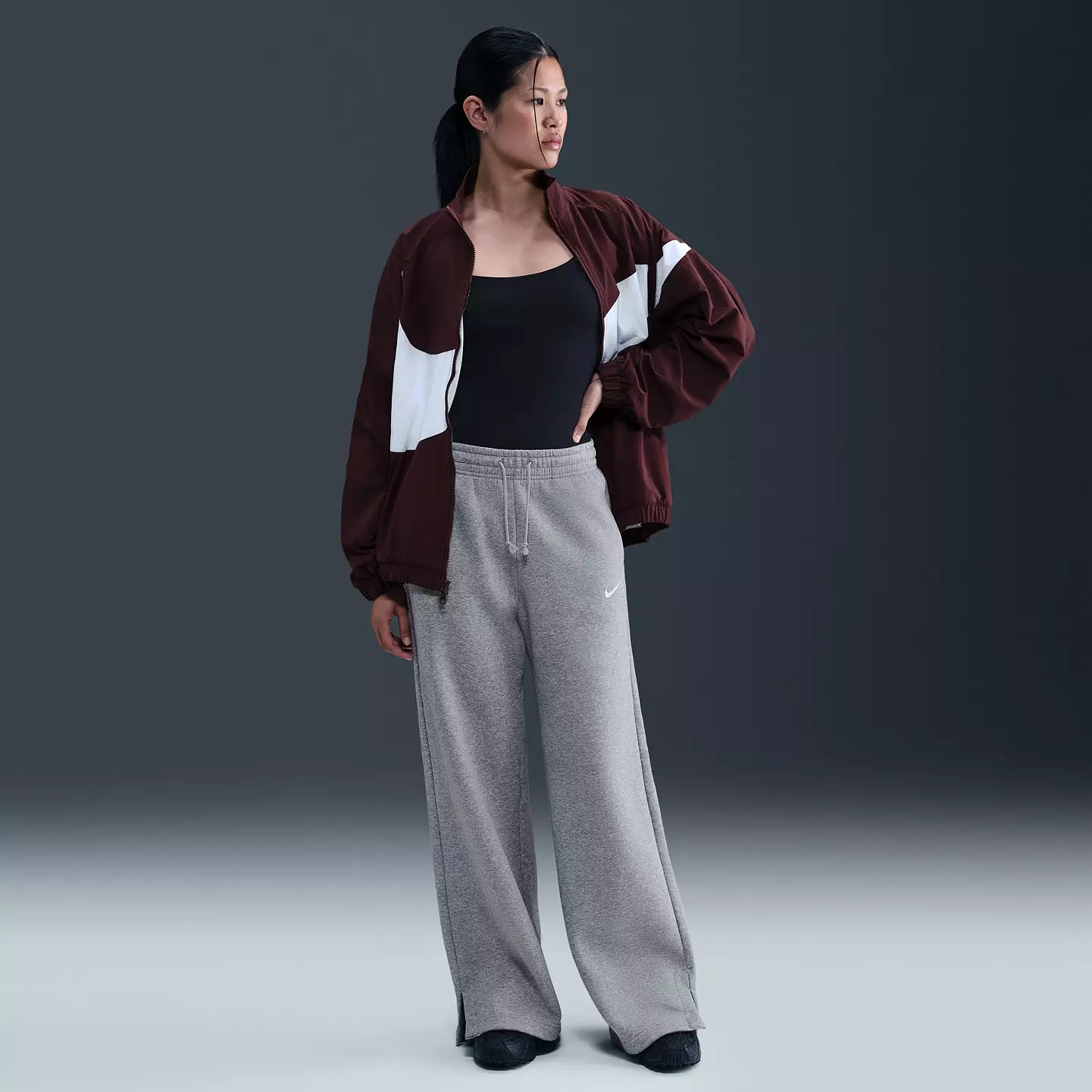 Nike Women's Sportswear Phoenix Fleece High-Waisted Wide-Leg Pants | DICK'S Sporting Goods