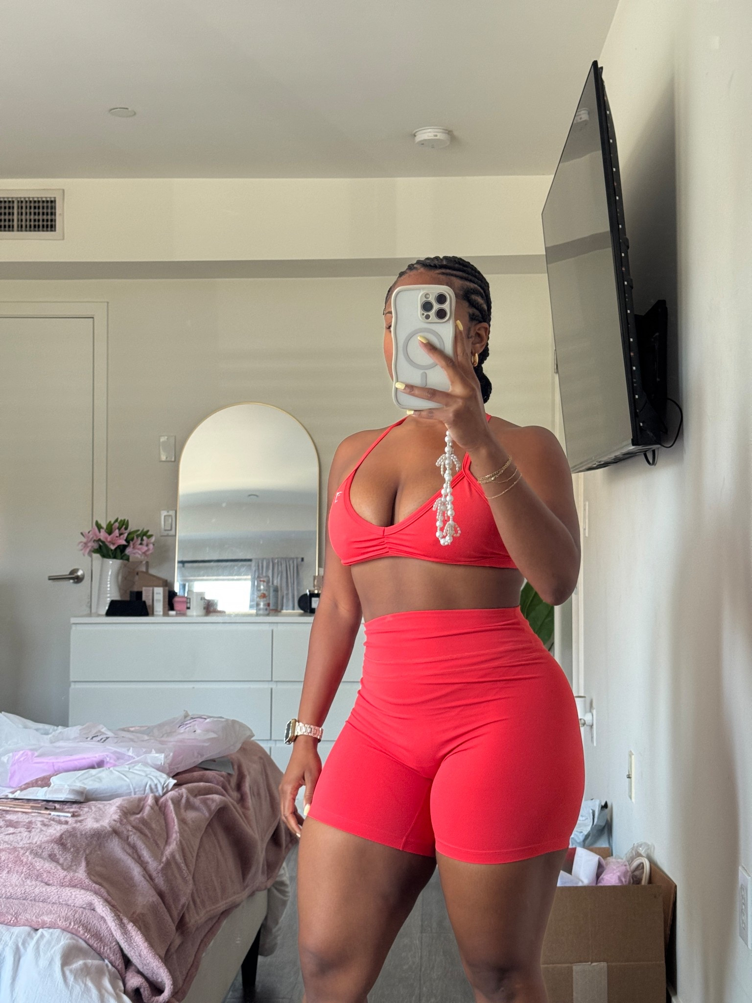 Top M, shorts L

#LTKPetite #LTKMidsize #LTKActive