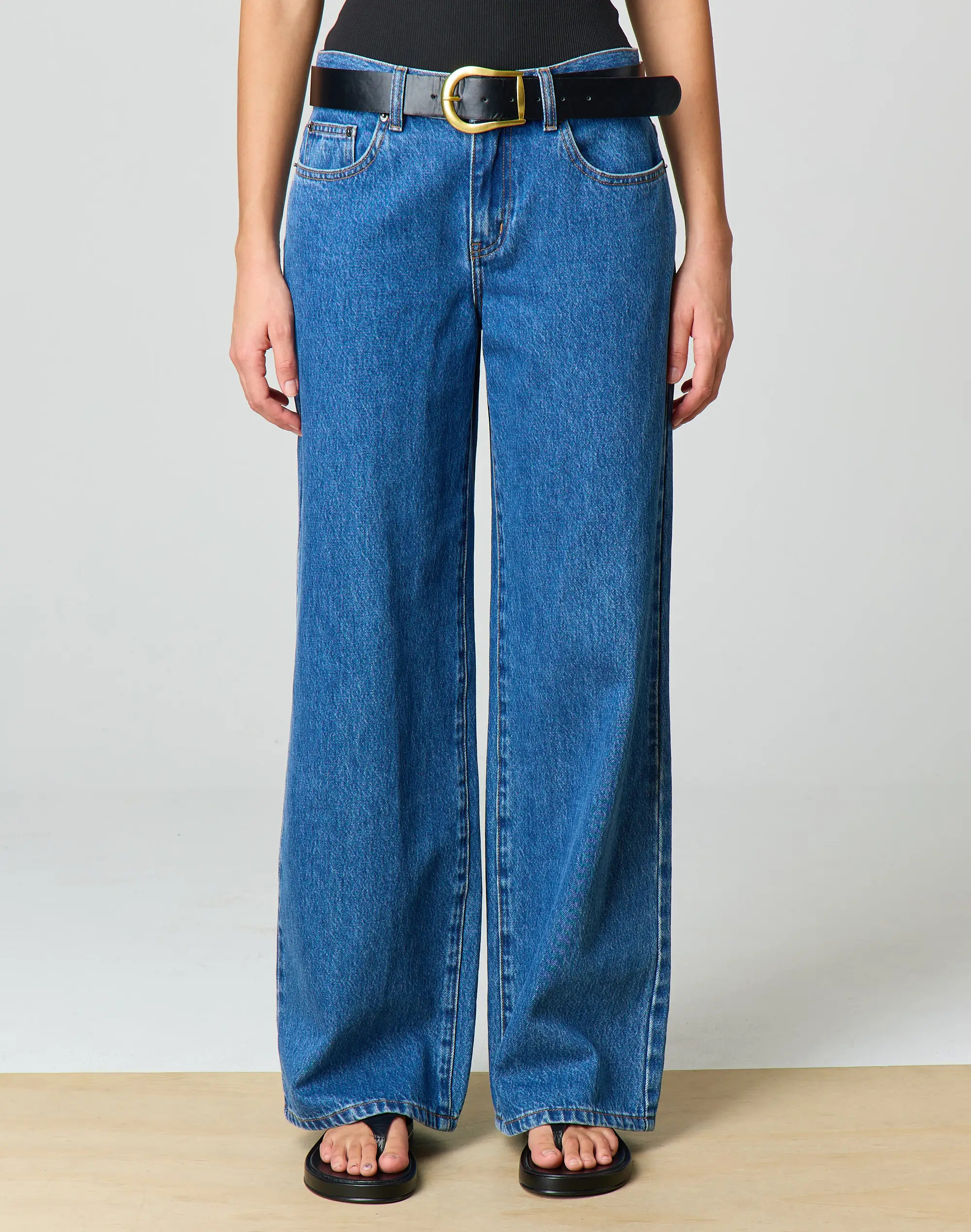 Low Rise Wide Leg Jean | Glassons (Australia)