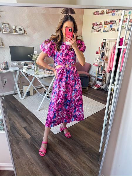 Walmart fashion find - patterned midi dress for spring 🥰

Baby shower dress // wedding guest dress // spring dress // blue and pink midi dress // bridal shower dress 

#LTKfindsunder50 #LTKstyletip #LTKwedding