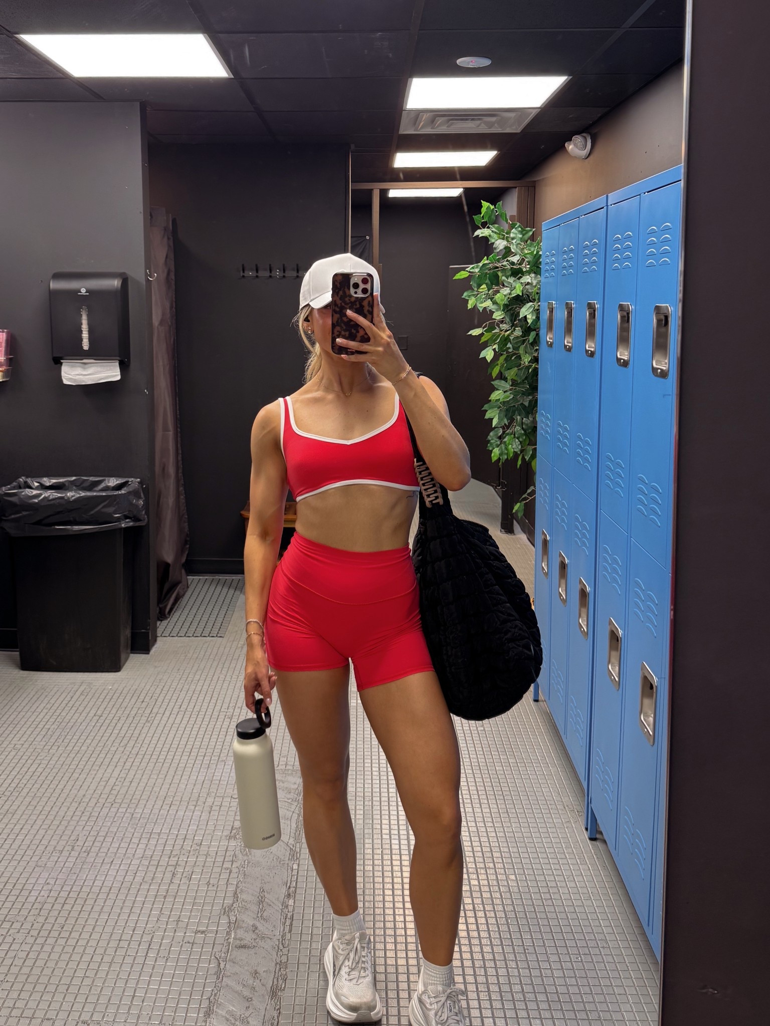 Abercrombie YPB set! 25% off with code “AFLTK” 🫶🏼 wearing a small in both!

#LTKActive #LTKSpringSale