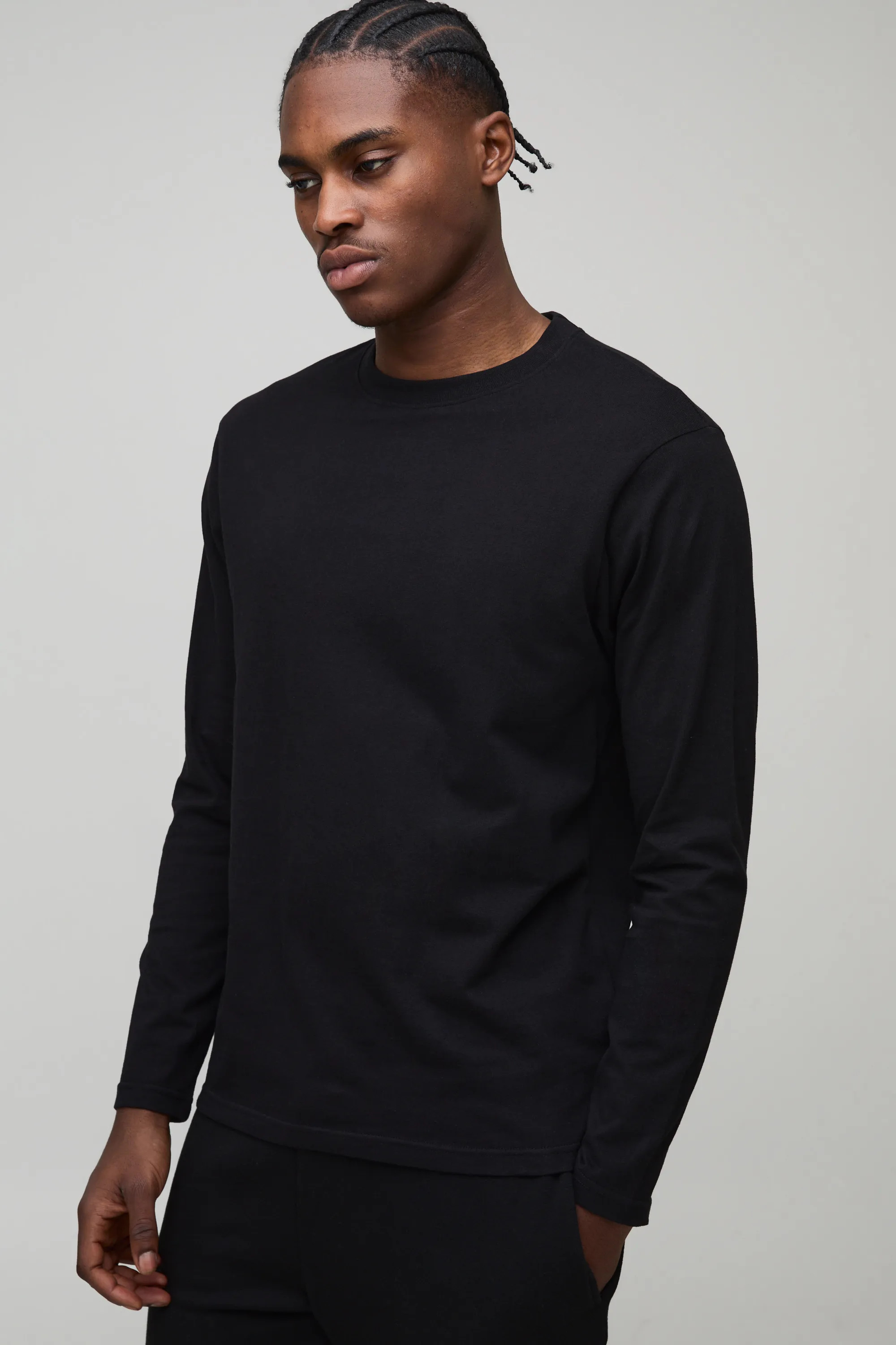 Basic Long Sleeve Regular Fit Crew Neck T Shirt | boohooMAN (DE, IE & UK)