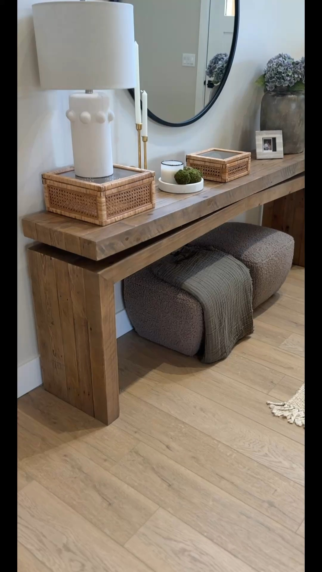 My entryway is my favorite spot to refresh each season and spring is no exception 🌸 Rounding up all my favorite spring entryway decor pieces right now, simple, neutral, and so easy to switch out. Linking everything here 🤍

#LTKSeasonal #LTKHome #LTKSaleAlert