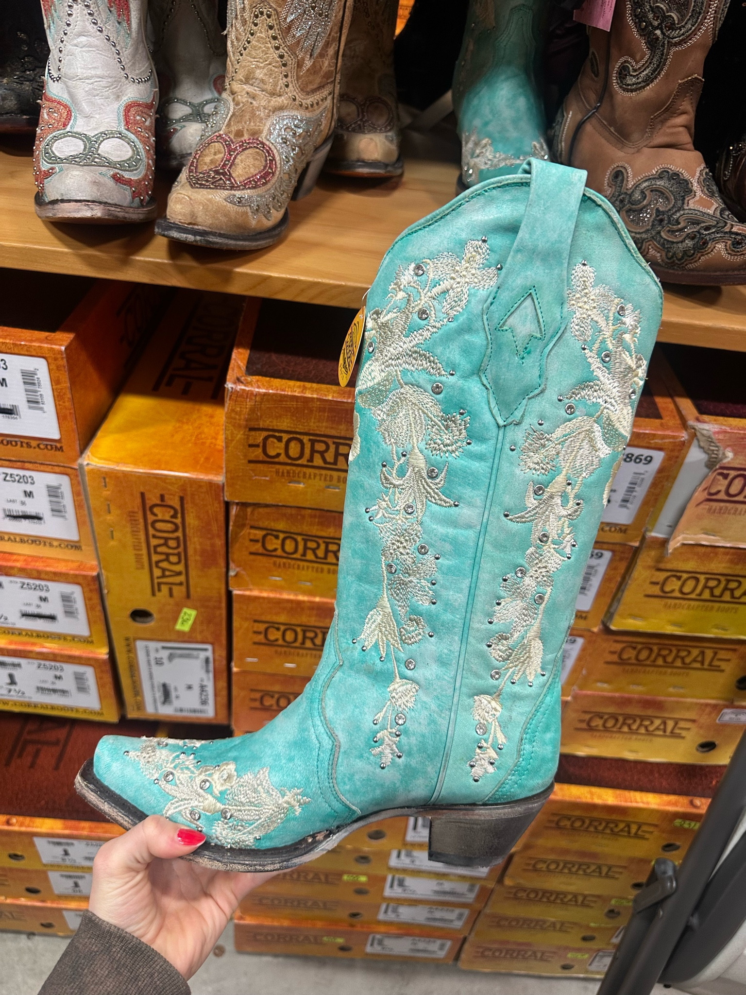 Corral blue boots ❄️💍🤌🏻

#LTKU #LTKStyleTip #LTKShoeCrush