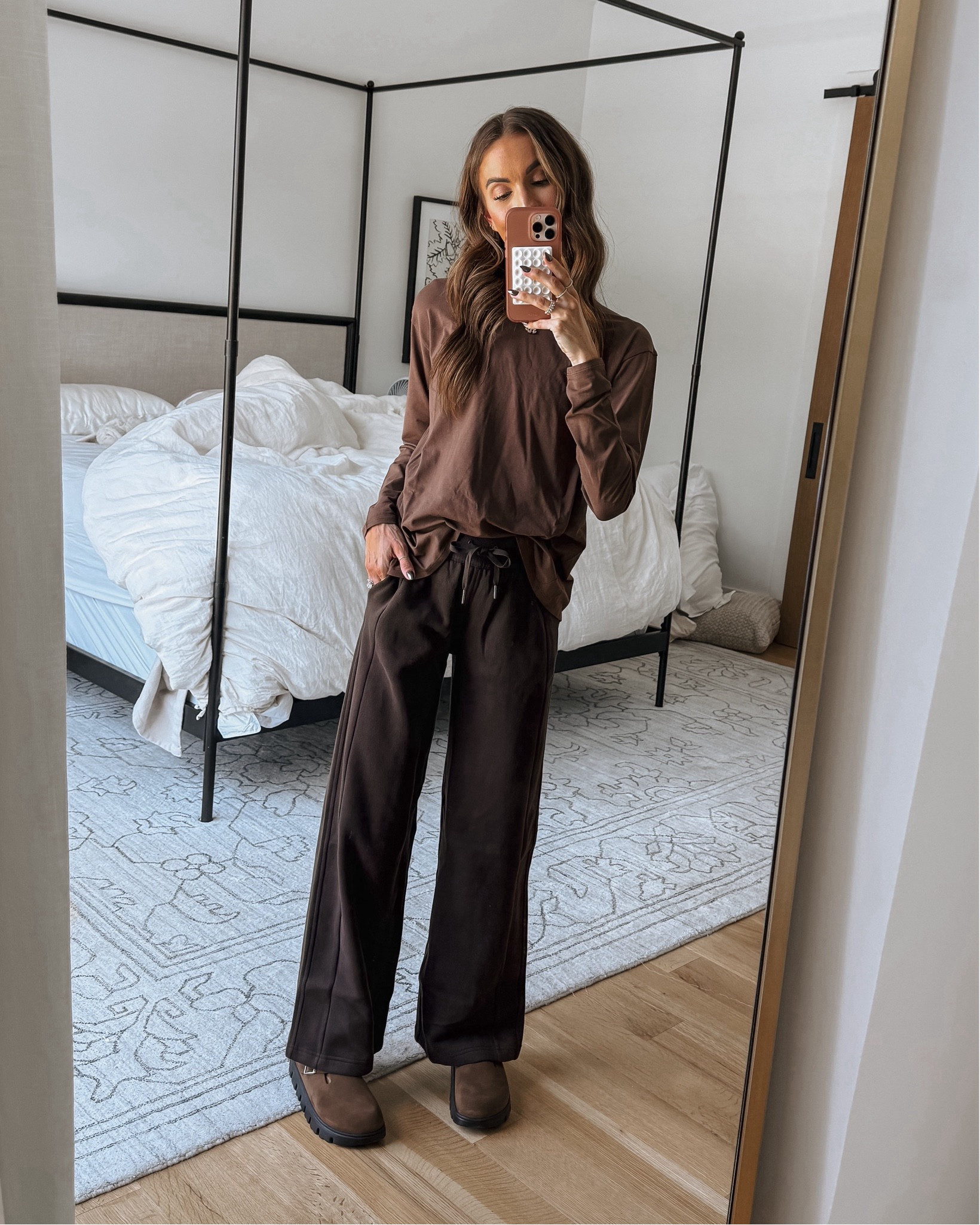 twist back top majorly marked down! 🤎 love this ls athletic top for colder days! 👏🏻

#LTKFitness #LTKCyberWeek