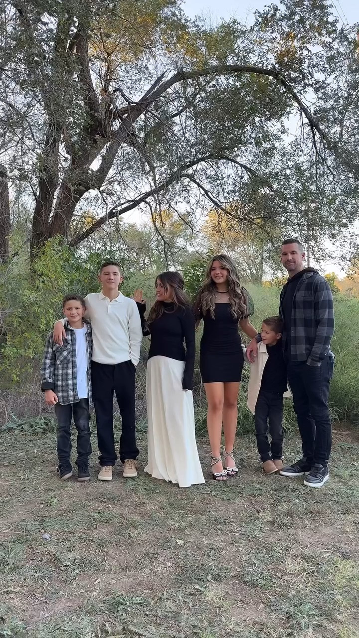 What we wore to family photos - the younger boys outfits are from Zara

#LTKSeasonal #LTKHoliday #LTKFamily