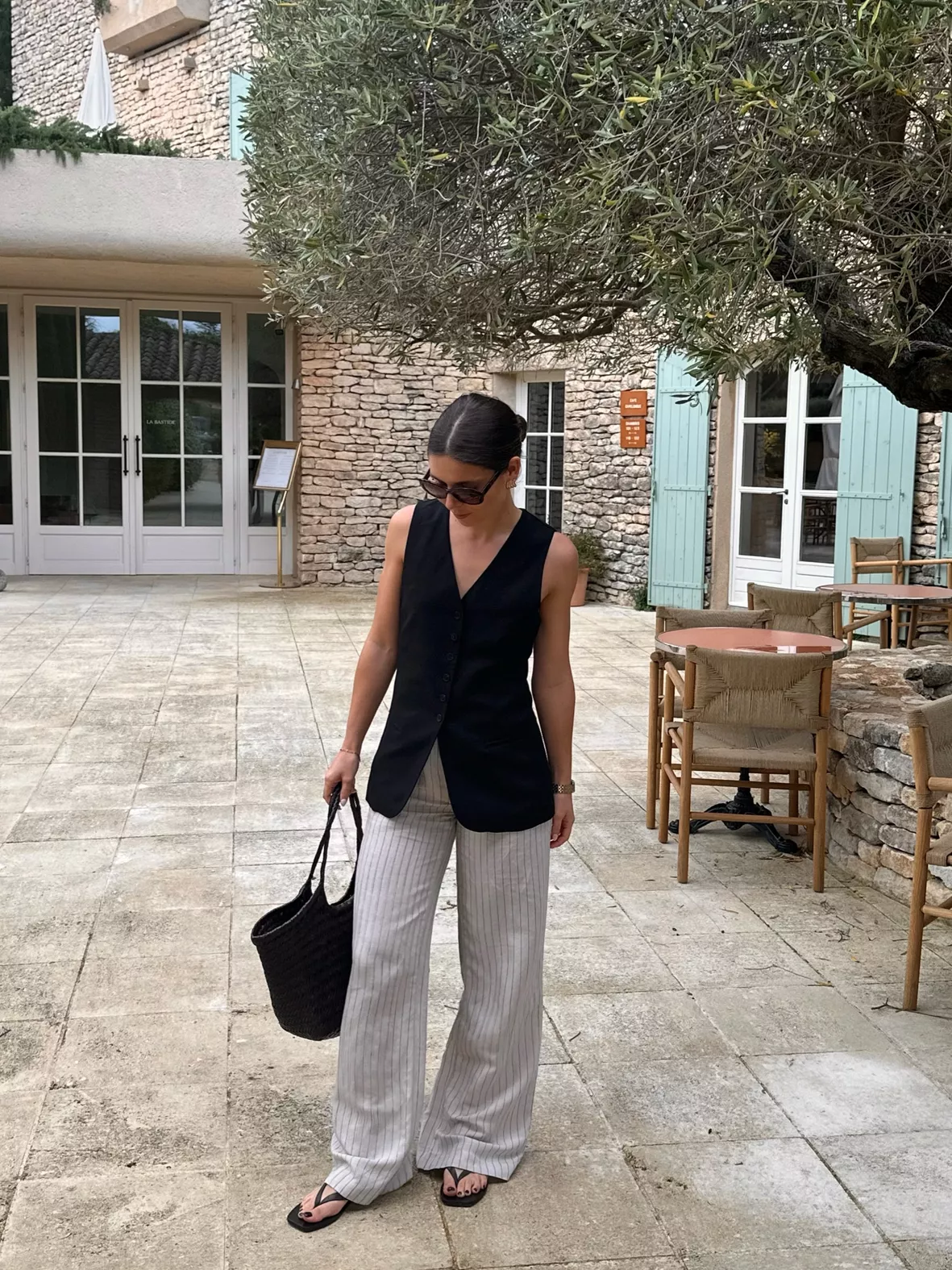 Alessia Linen Shorts | Black Alessia Linen Shorts | Black