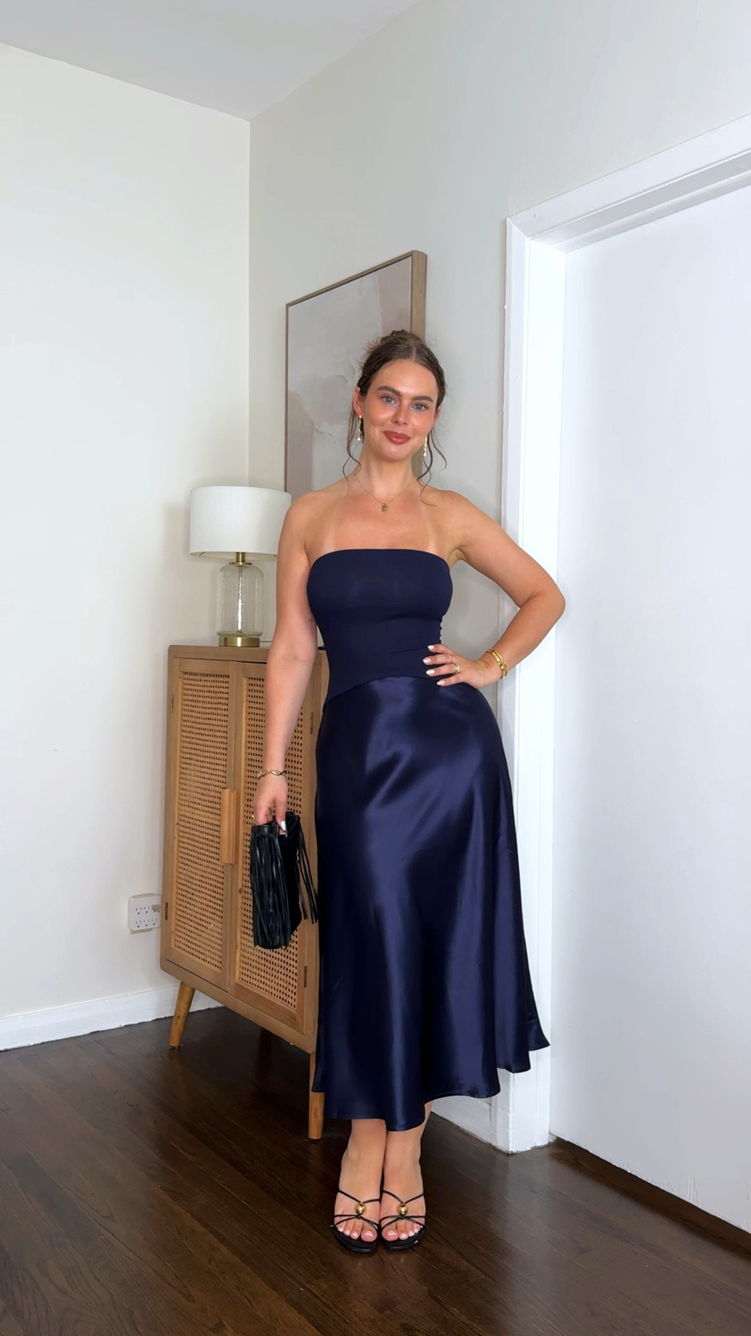 Same dress in white or blue 🤍