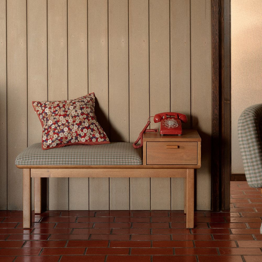 Emma Chamberlain Upholstered Telephone Bench (42") | West Elm (US)