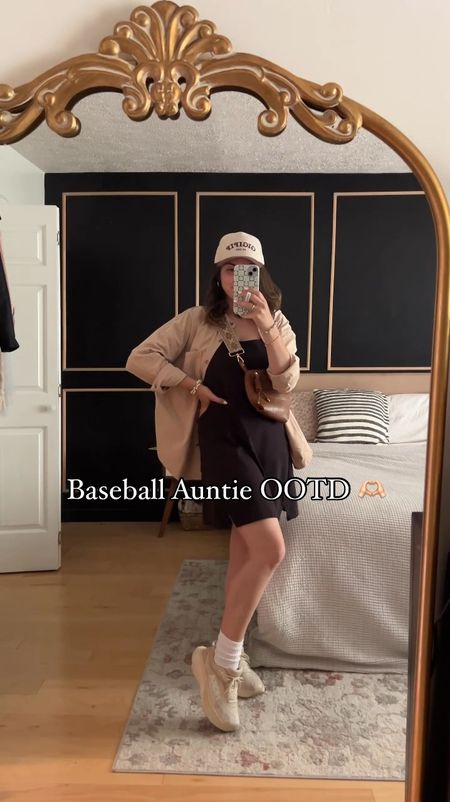 Baseball aunt / mom OOTD outfit idea 🤎⚾️✨

#LTKFamily #LTKVideo #LTKTravel