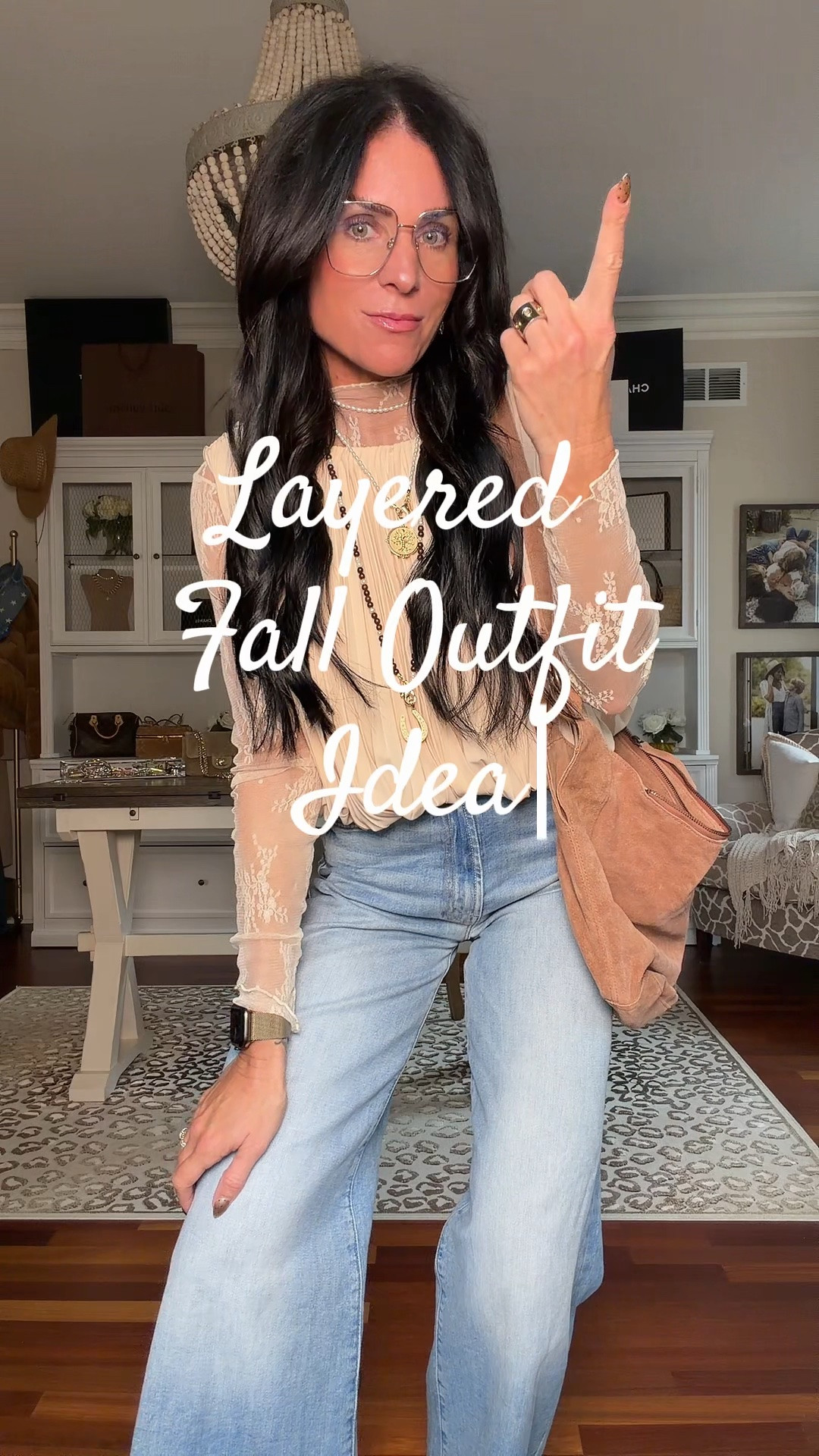 Love this layered look for fall! 
Small in both tops
25 denim 
@Steve Madden US @Artizan Joyeria