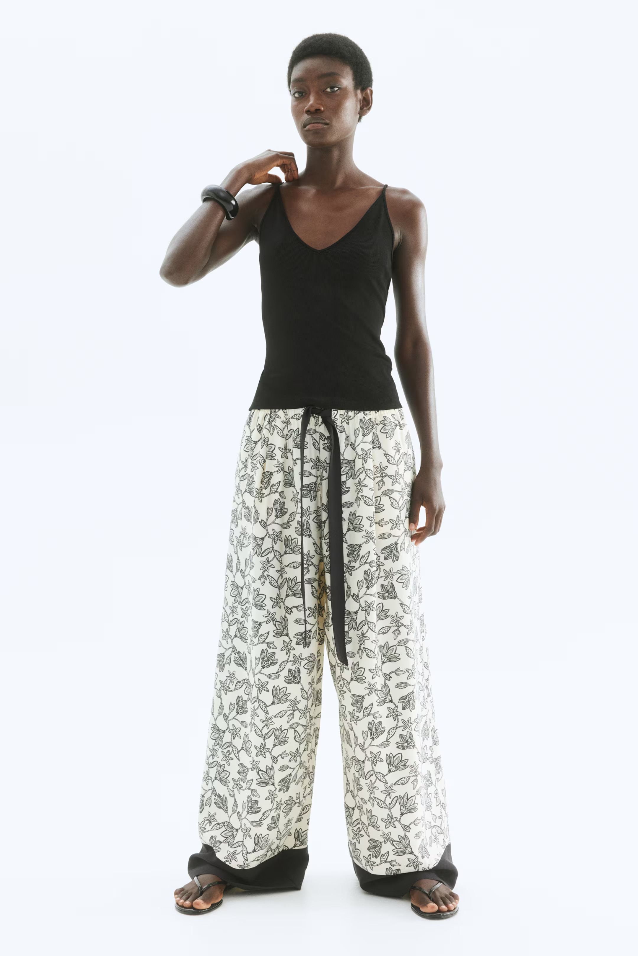 Wide tie-belt trousers | H&M (UK, MY, IN, SG, PH, TW, HK)