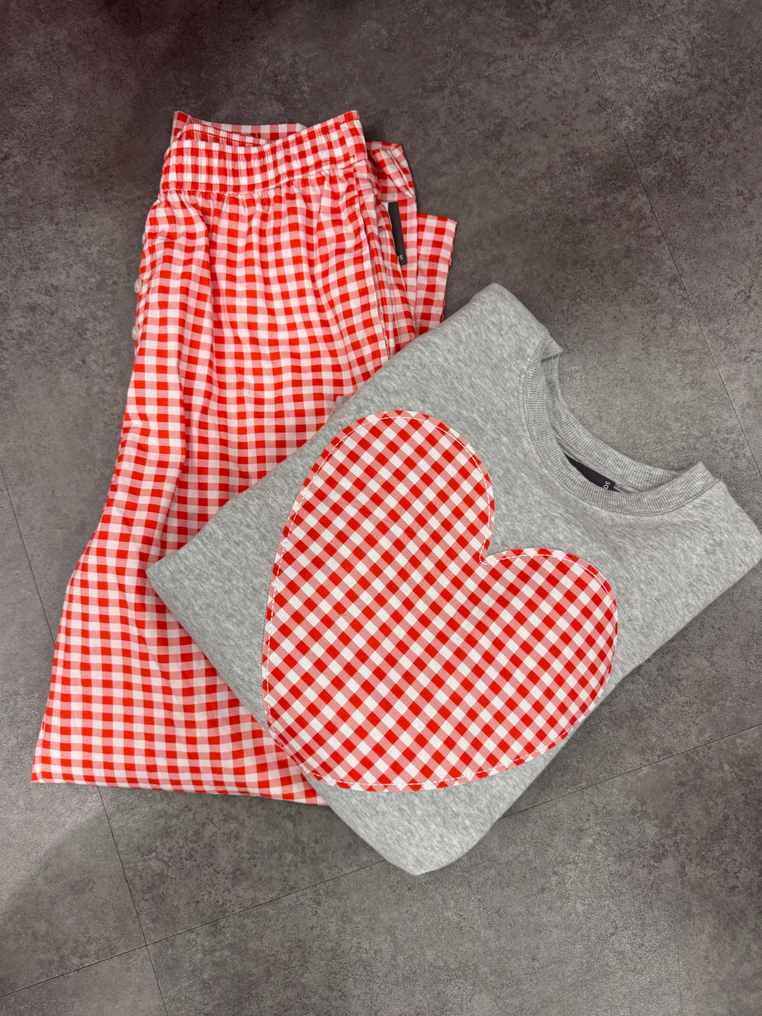 Valentines has hit the floor at Target 
New Target finds 

#LTKStyleTip #LTKFindsUnder50