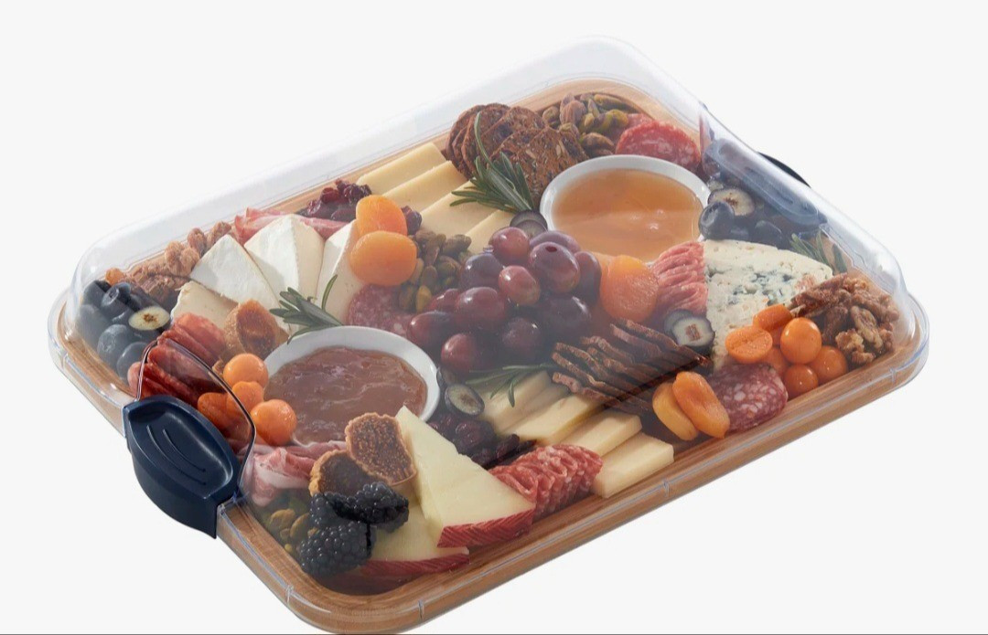 Charcuterie boards as the ultimate dinner hack

#LTKHome #LTKdayinmylife #LTKfoodie