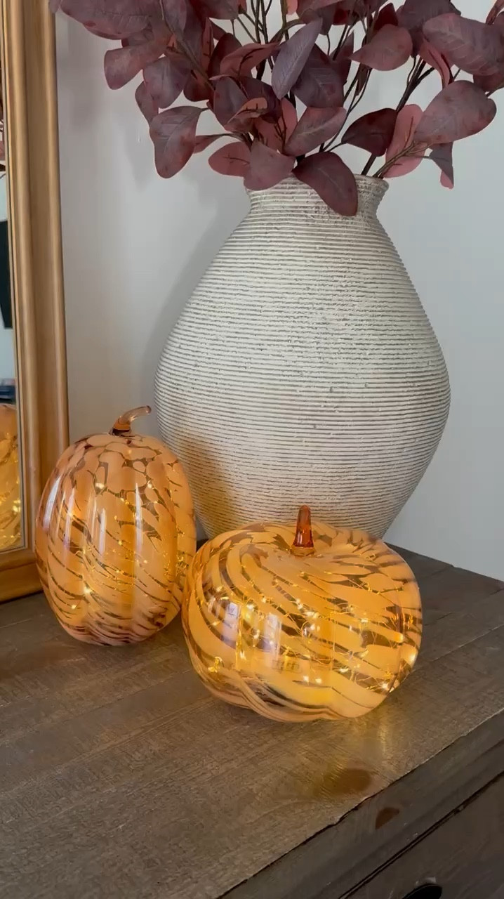Walmart marble glass pumpkins!! They’re the perfect fall look

#LTKHome #LTKSeasonal #LTKVideo