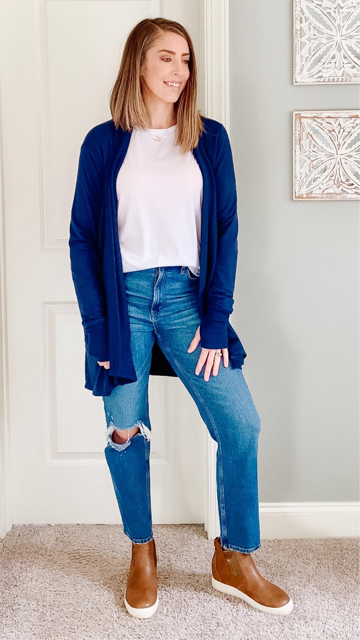 Abercrombie & Fitch 25% Off! Yellow Box shoes put to 70% off on Sale Items Gift guide | Lululemon fashion | Lululemon T-shirt | athleta pranayama wrap | athleta fashion | Sneaker boots | Malvena sneaker boots | Yellowbox shoes | Sneaker wedges | Wedge sneakers | size 8 fashion | size 8 | Tall girl outfit | tall girl fashion | midsize fashion size 8 | midsize | tall fashion | tall women | Abercrombie & Fitch Ultra High Rise Ankle Straight Jean | Red Button Down Shirt | Red Plaid Button Down Shirt | Winter Outfit Ideas | Tall Women Outfit Ideas | tall girl fashion-friendly | stylish options for tall women | trendy outfits for taller ladies | and fashionable choices for taller figures | Tall women fashion | Tall girl fashion | Tall girl | Tall women | Holiday outfit Idea | Causal Cute Winter Outfit Idea | Comfy Winter Outfit Idea

Lulemon T-shirt - Size 6
Pranayama Wrap - Size M Tall
Abercrombie Jeans - Size 29 Long
Yellow Box Sneaker Boots - Size 11

#tallwomenfashion #tallgirlfashion 