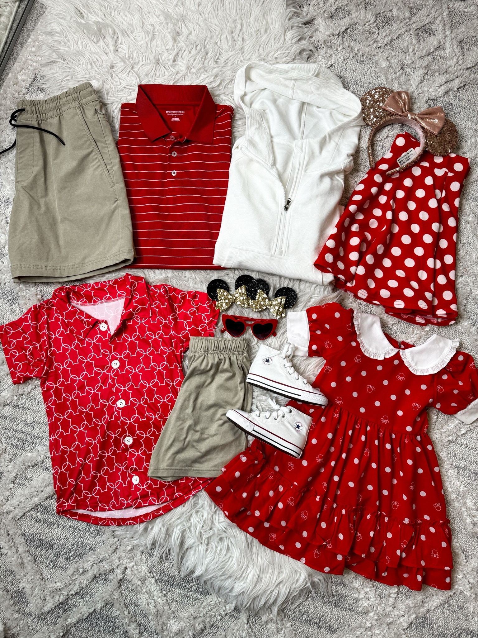 Disney outfit, Disney World outfit, Walt Disney World Outfit, family Disney outfits, vacation outfit, Janie and jack, Amazon fashion, magic kingdom 

#LTKfamily #LTKfindsunder50 #LTKtravel