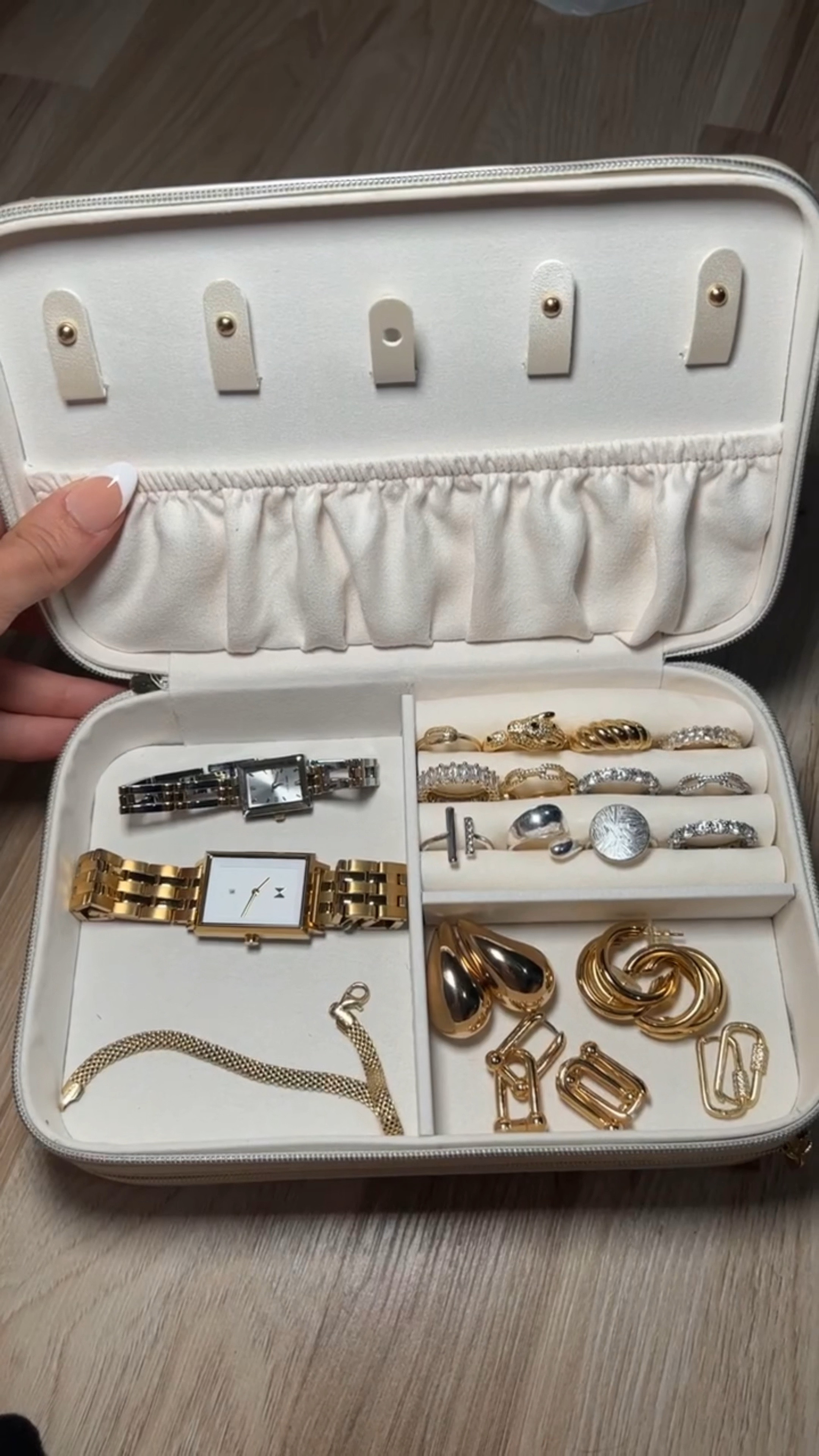 My absolute favorite travel case!! Fit almost all the jewelry I own & it’s a lot! Linked all my faves from Amazon!!

#LTKGiftGuide #LTKtravel #LTKstyletip