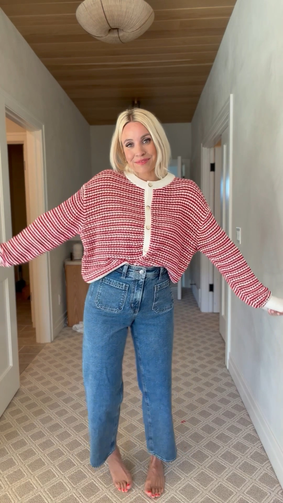 Both of these are NEW to target! I did a size 4 jeans and medium top! 

#LTKFindsUnder100 #LTKFindsUnder50 #LTKootd