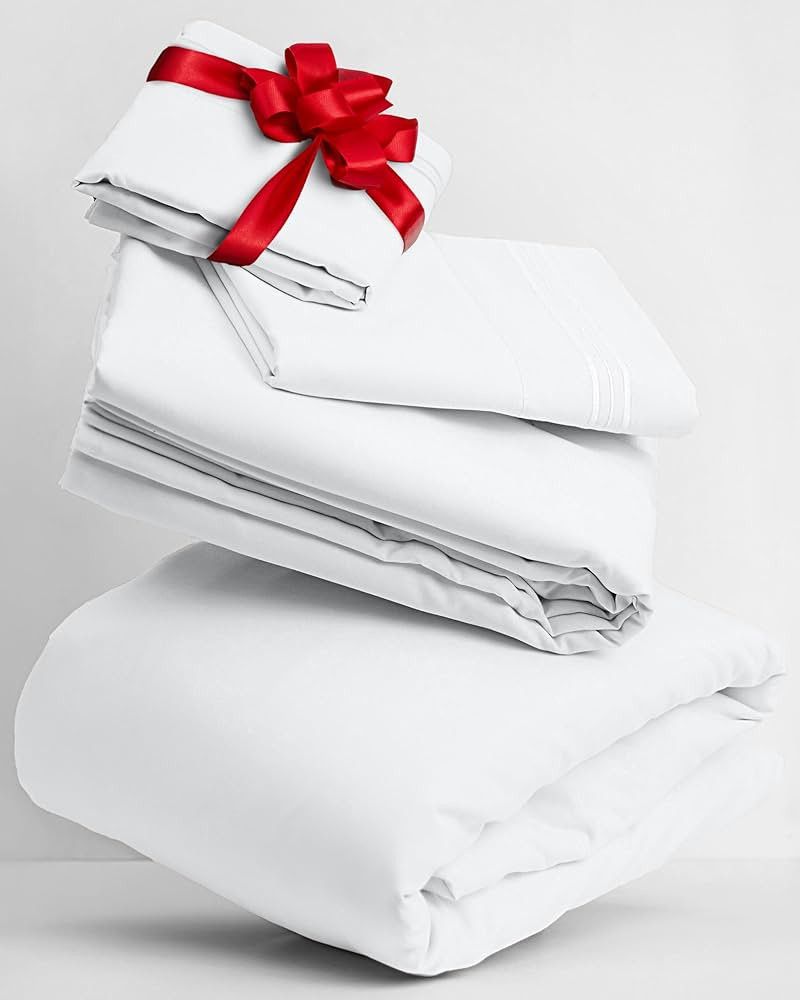 Mellanni Full Sheets Set - 4 PC Iconic Collection Bedding Sheets & Pillowcases - Hotel Luxury, Ex... | Amazon (US)