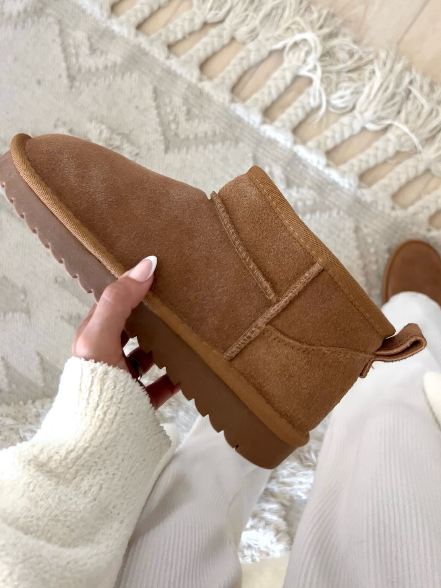 The best affordable UGG boot look alikes from Amazon! They all come in more colors and they’re under $50! Makes a great gift for her too!

// ugg boots, ugg boot, ugh slipper, ugg slippers, ugg tasman slipper, ugg tazz, ugg ultra mini, ugg classic, ugg platform, ugg dupes, ugg dupe, ugg boot dupes, ugg boot dupe, Amazon look for less, save or splurge, Amazon finds, Amazon must haves, fall shoes, winter shoes, fall fashion trends, winter fashion trends, shoes for women, shoe trends 2024, Amazon fashion

#liketkit 

#LTKShoeCrush #LTKSaleAlert #LTKFindsUnder50