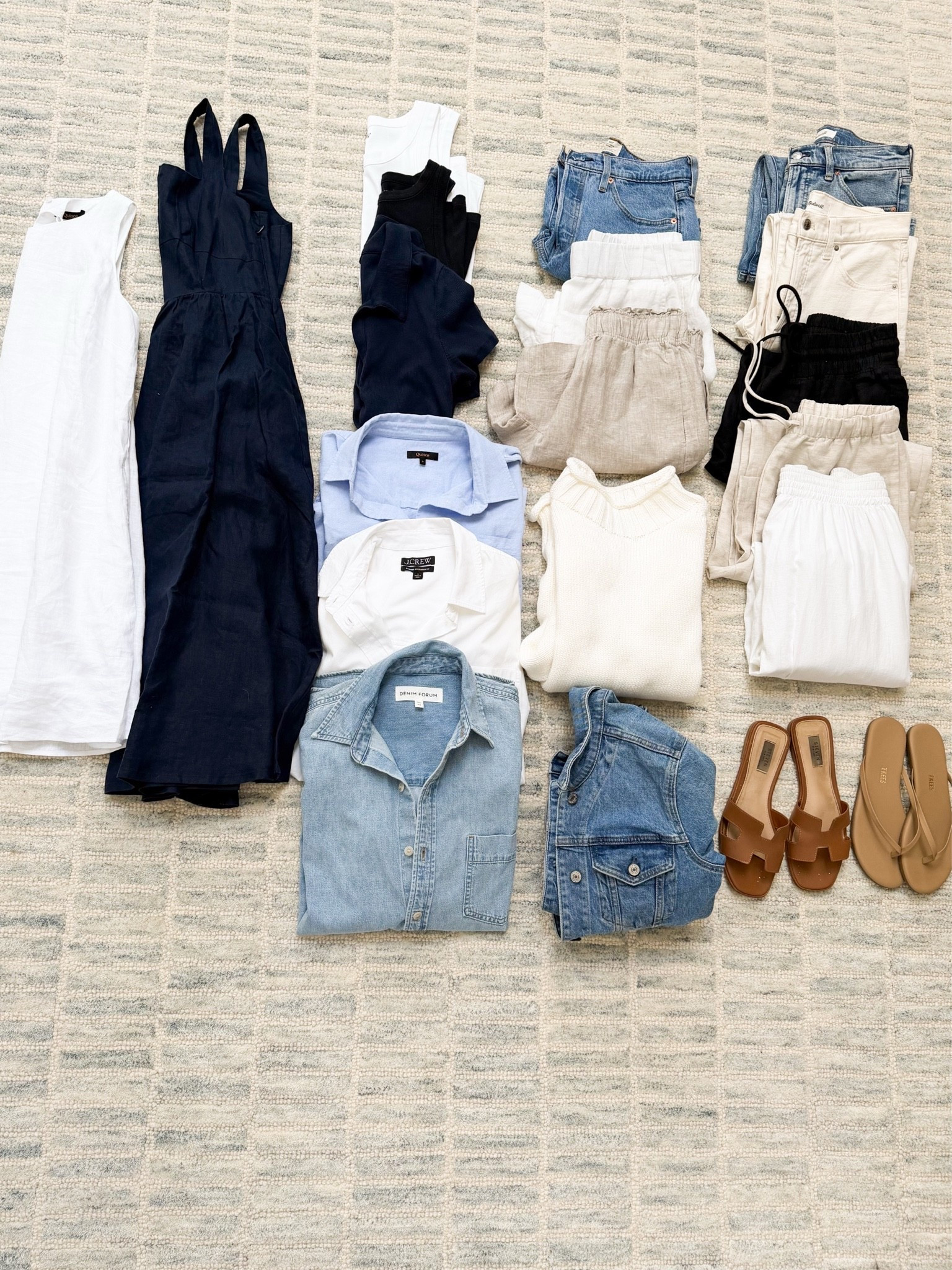Summer basics

#LTKootd #LTKgrwm #LTKSeasonal