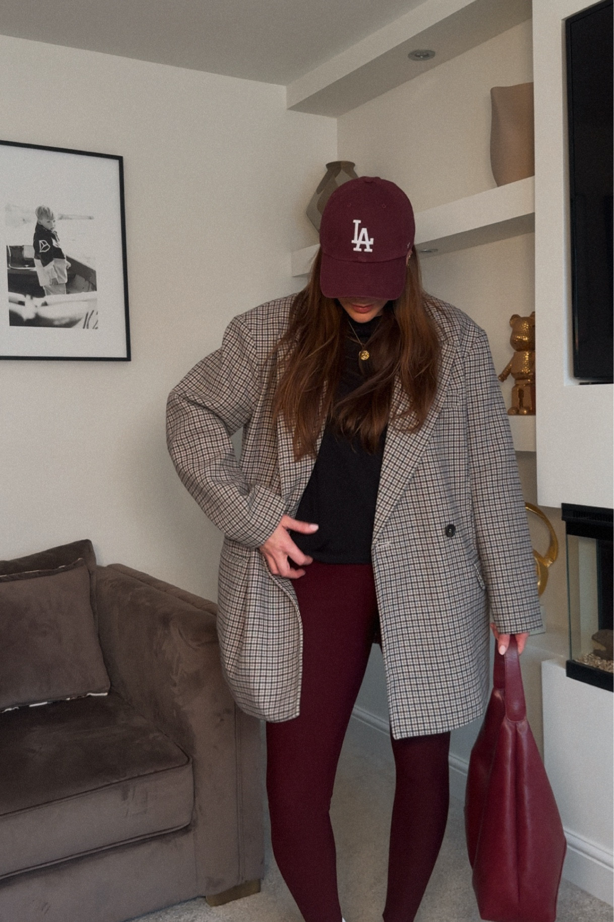 When in doubt, leggings and an oversized blazer 🤌🏽

#LTKautumn #LTKstyletip #LTKwinter
